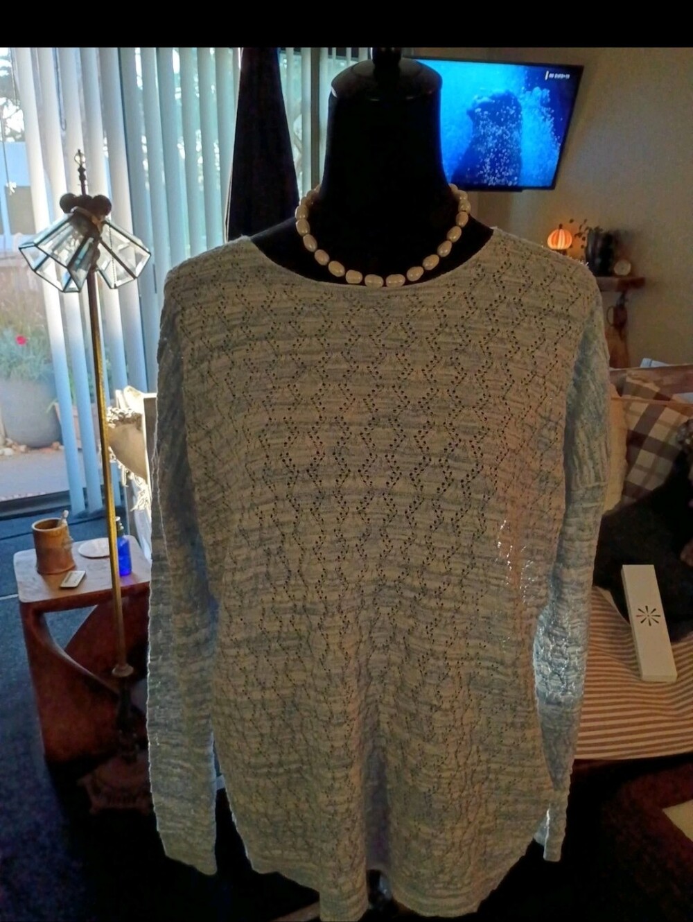 Leo & Nicole Women XL Pointelle Sweater Minimalist Office Feminine Lightweight